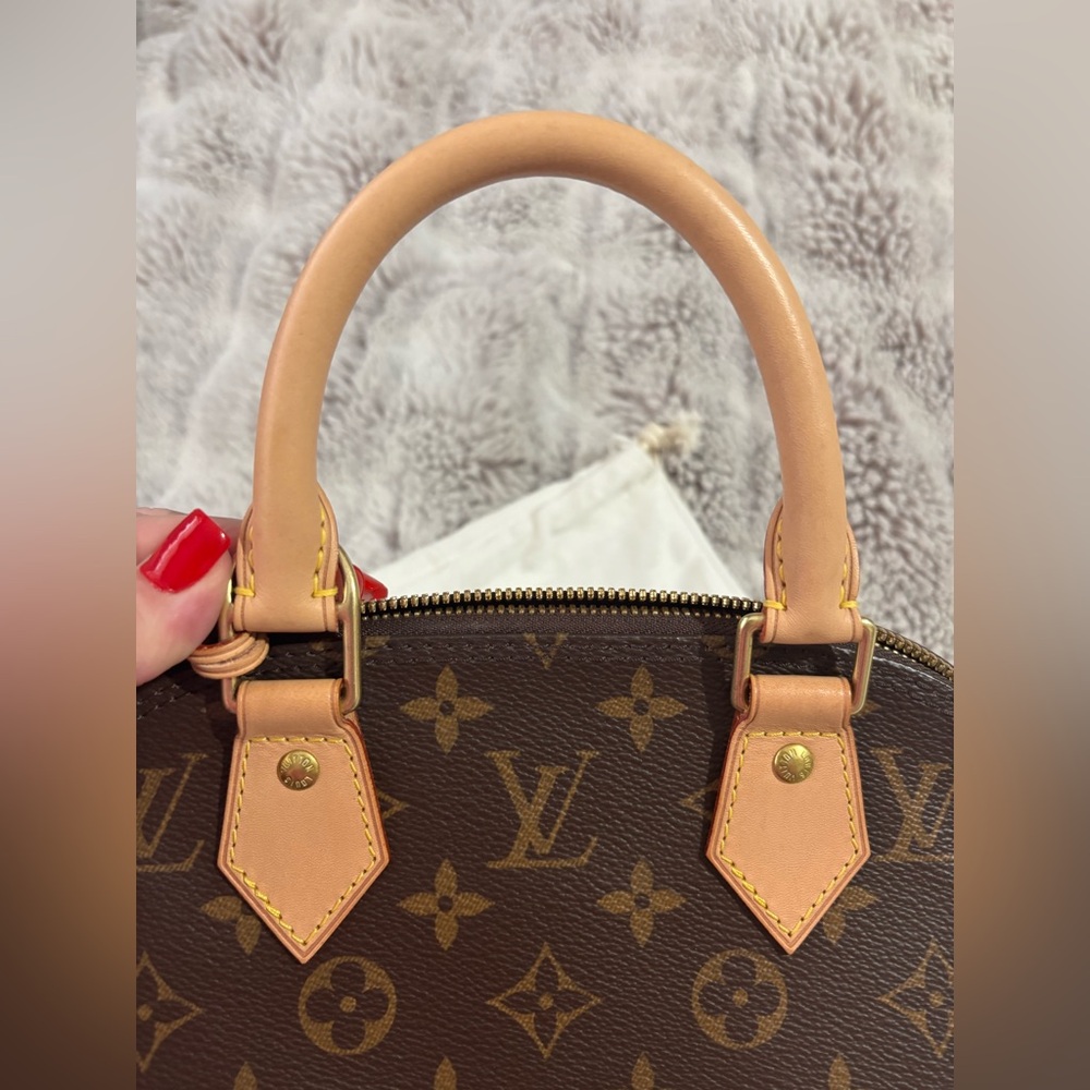 Louis Vuitton Mini Alma Satchel in Monogram Canvas with Natural Vachetta Trim - Picture 16 of 16